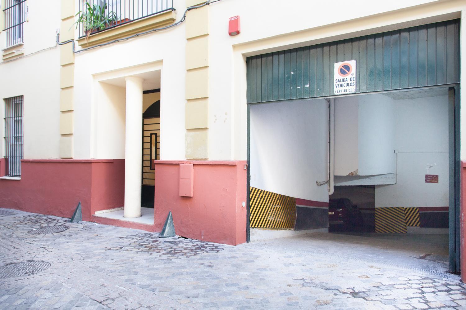 Isg Conde De Ibarra 12 Free Parking Séville